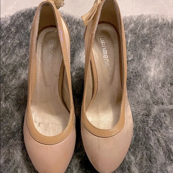 Nude Round Toe Pumps With Back Bow👠👠 - Picture 8 of 9